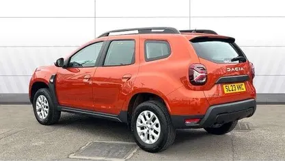 Used Dacia Duster Expression 130 HP (95 kW) 2023 Orange SUV