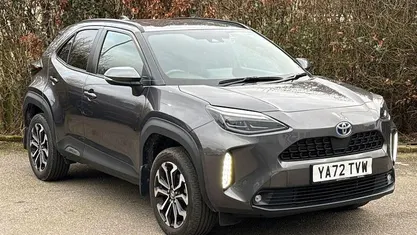 Used Toyota Yaris Hybrid Design 116 HP (85 kW) 2026 Estate