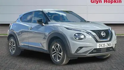 Second-hand Nissan Juke N-Connecta 114 CP (83 kW) 2025 Gri SUV