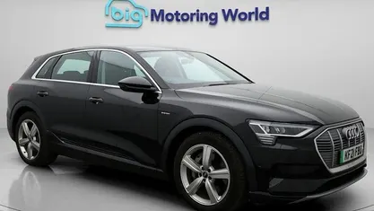 Used 2021 Audi e-tron SUV | £17,700 (Super price)