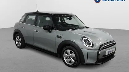 Used Mini Cooper Classic 136 HP (100 kW) 2021 Hatchback