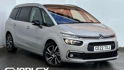 Used Citroën C4 SpaceTourer PureTech 131 HP (96 kW) 2022 Beige MPV