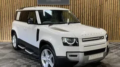 Used 2024 Land Rover Defender SE SUV | £45,500 (Super price)