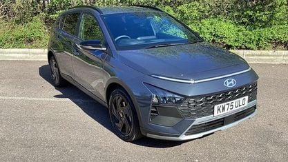 Nowe Hyundai Bayon Blackline 90 KM (66 kW) 2025 Szary SUV