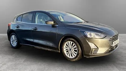 Used Ford Focus Titanium 120 HP (88 kW) 2020 Hatchback