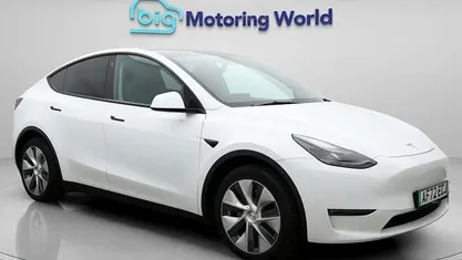 Used 2025 Tesla Model Y Long Range AWD SUV | £26,300 (Super price)