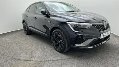 Begagnad Renault Arkana Esprit Alpine 143 HK (105 kW) 2024 Svart SUV