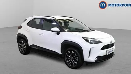 Used Toyota Yaris Hybrid Design 116 HP (85 kW) 2026 Estate