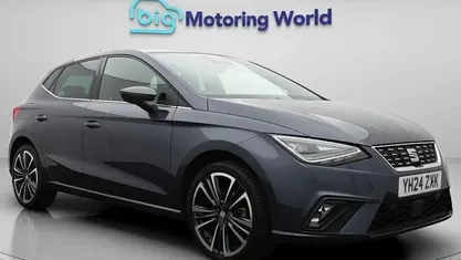 Begagnad Seat Ibiza XCELLENCE Lux 116 HK (85 kW) 2024 Grå Halvkombi