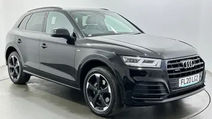 Używany Audi Q5 Black Edition 190 KM (139 kW) 2020 Czarny SUV