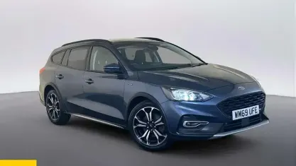 Used Ford Focus Active X 125 HP (91 kW) 2020 Blue Estate