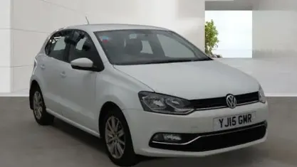 Used VW Polo SE 90 HP (66 kW) 2015 White Hatchback