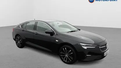 Used Vauxhall Insignia Edition 122 HP (89 kW) 2021 Hatchback