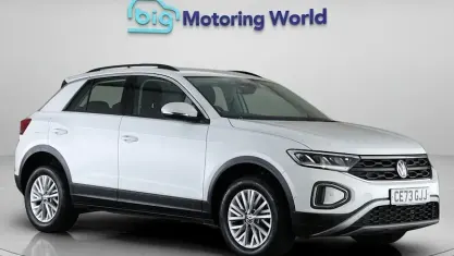 Used VW T-Roc Life 150 HP (110 kW) 2023 White SUV