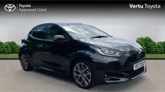 Black Used 2022 Toyota Yaris Hybrid Hatchback | £19,305 (Fair price)