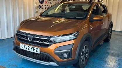 Begagnad Dacia Sandero Prestige 101 HK (74 kW) 2022 Halvkombi