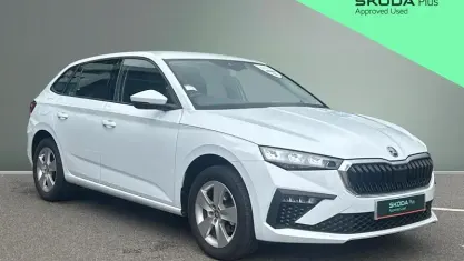 Used Skoda Scala SE 116 HP (85 kW) 2025 White Hatchback