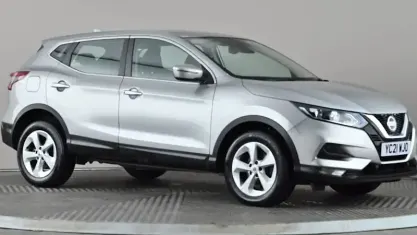 Used Nissan Qashqai Acenta Premium 158 HP (116 kW) 2021 Silver SUV