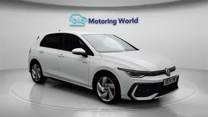 Used VW Golf VIII GTE 272 HP (200 kW) 2024 White Hatchback