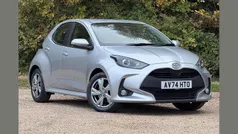 Used 2024 Toyota Yaris Hybrid Hatchback | £17,495 (Fair price)
