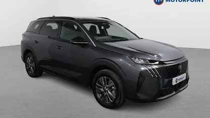 Used Peugeot 5008 Allure 145 HP (106 kW) 2025 SUV