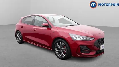 Used 2025 Ford Focus ST-Line Hatchback | £20,999 (Fair price)