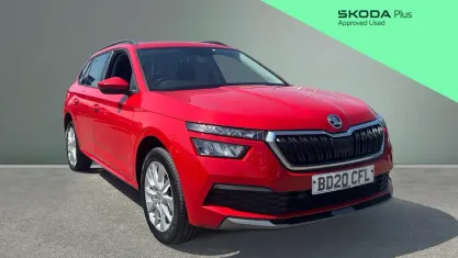 Used Skoda Kamiq SE 116 HP (85 kW) 2020 Red SUV