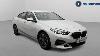 Begagnad BMW 218 Sport Line 136 HK (100 kW) 2022 Vit Sportkupé