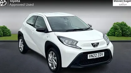 Used Toyota Aygo X PURE 72 HP (52 kW) 2025 SUV
