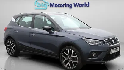 Begagnad Seat Arona XCELLENCE Lux 116 HK (85 kW) 2020 Grå SUV