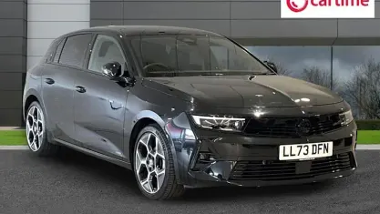 Used Vauxhall Astra Ultimate 131 HP (96 kW) 2023 Black Hatchback