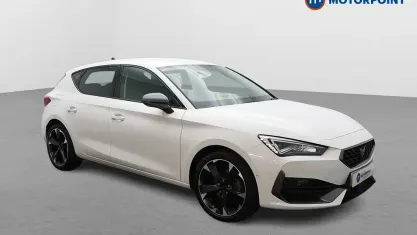 Używany Cupra Leon 150 KM (110 kW) 2023 Biały Hatchback