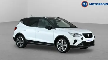 Used Seat Arona FR Sport 110 HP (80 kW) 2023 White SUV