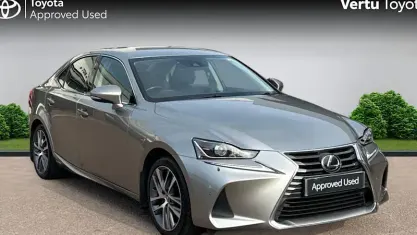 Used Lexus IS300h 223 HP (164 kW) 2018 Grey Sedan