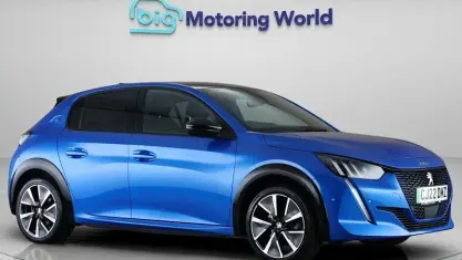Used Peugeot e-208 GT 100 kW (136 HP) 2022 Blue Hatchback