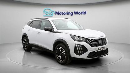 Second-hand Peugeot 2008 Allure 131 CP (96 kW) 2024 Alb SUV