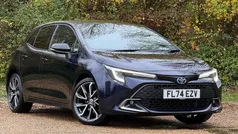 Obsidian blue bitone Used 2024 Toyota Corolla Hatchback | £23,319 (Fair price)