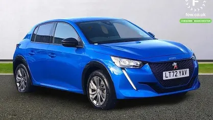 Used Peugeot e-208 Allure+ 100 kW (136 HP) 2023 Blue Hatchback