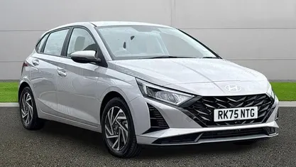 Used Hyundai i20 Advanced 101 HP (74 kW) 2024 Hatchback