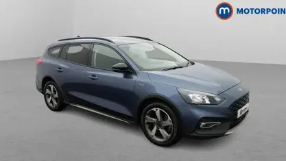 Used Ford Focus Active 120 HP (88 kW) 2021 Blue Estate