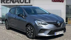Used 2022 Renault Clio V Evolution Hatchback | £13,695 (Fair price)