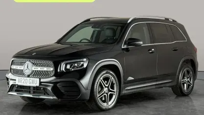 Usado Mercedes GLB200 AMG line 163 HP (119 kW) 2022 SUV
