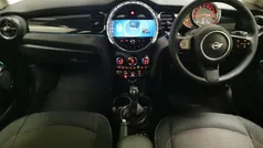 Black Used 2022 Mini Cooper Classic Hatchback | £13,748 (Good price)