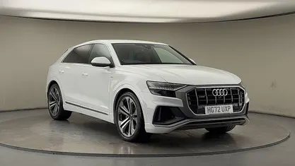 Glacier white metallic/glacier white metallic Used 2022 Audi Q8 S-Line SUV | £39,700 (Good price)