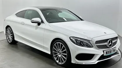 Used Mercedes C300 AMG Line Premium 245 HP (180 kW) 2018 White Coupe