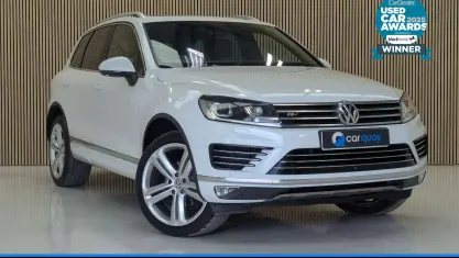 Used VW Touareg R-line Plus 262 HP (192 kW) 2017 White SUV