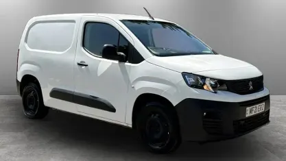 Used Peugeot Partner 102 HP (75 kW) 2021 MPV