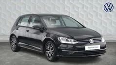 Black Used 2018 VW Golf VII SE Hatchback | £12,411 (Fair price)