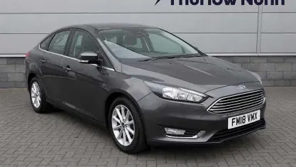 Used Ford Focus Titanium 125 HP (91 kW) 2017 Grey Hatchback