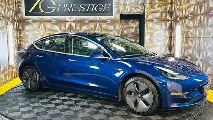 Used Tesla Model 3 Long Range AWD 258 kW (351 HP) 2023 Sedan